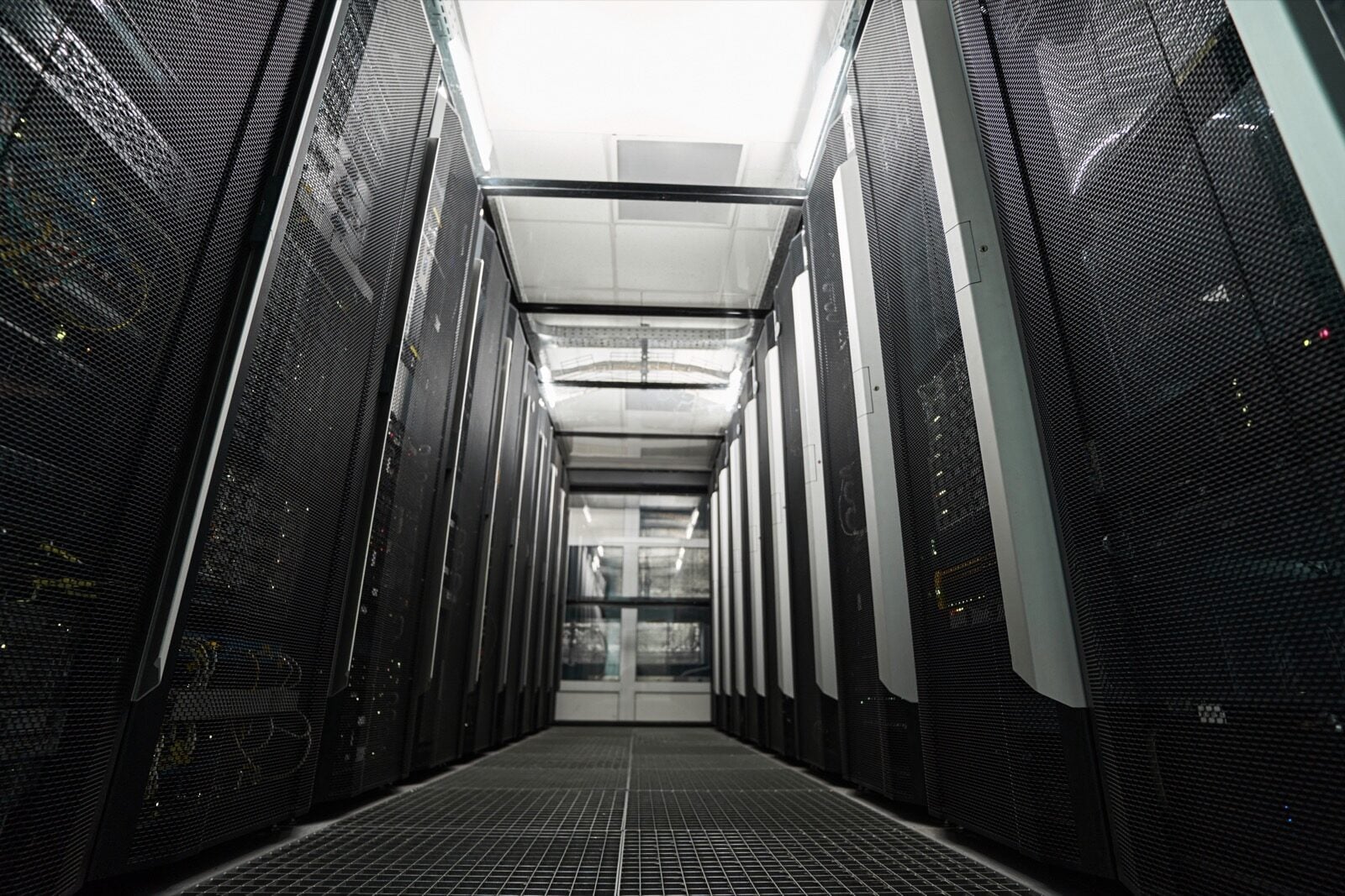 AI & Hyperscale Data Centers